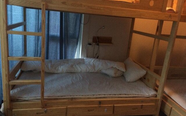 Dengba Hostel Kunming Branch