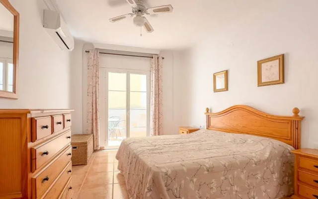 Cd-1941 Two Bedroom Apartment With Patio