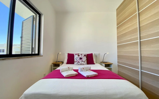 Vilamoura Twins 2 With Pool by Homing