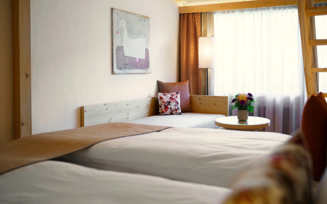 Gstaaderhof – Active & Relax Hotel – Guest Rooms – Gstaad