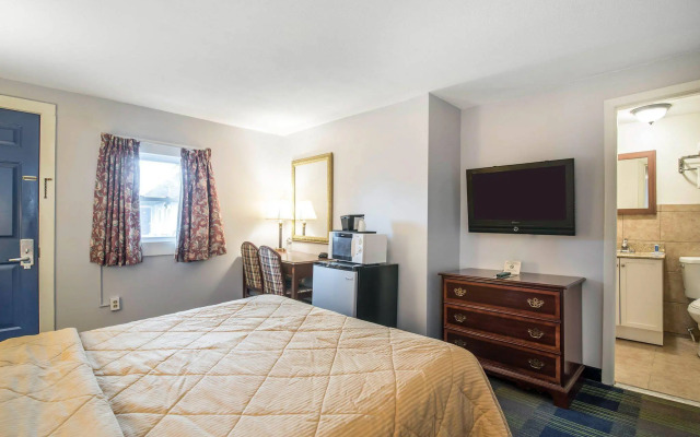 Royal Inn Claremont