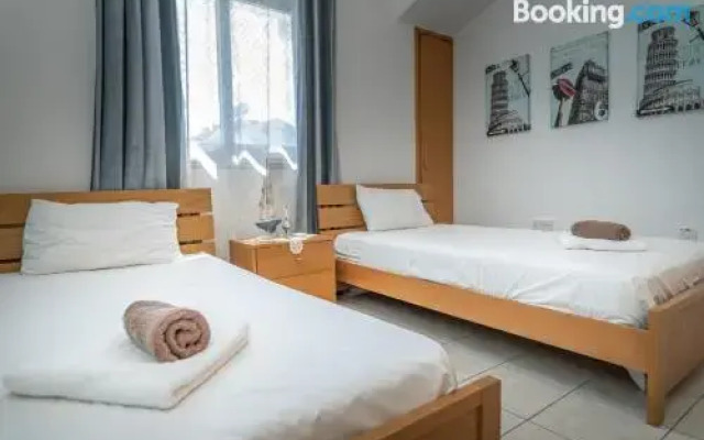 Sun & Sand Private Villa with on demand heated pool