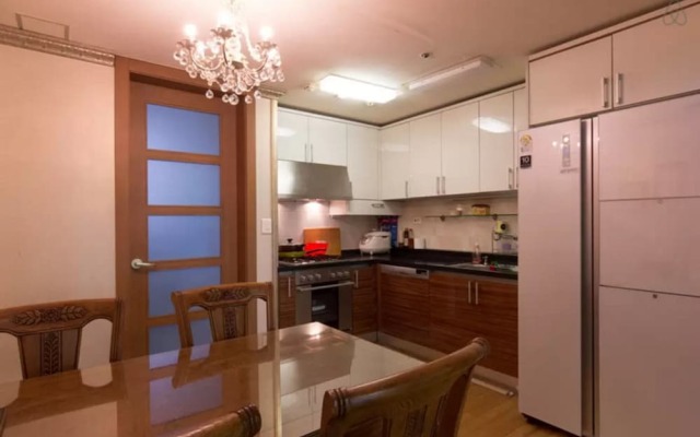 Gangnam Galaxy Apartment 1