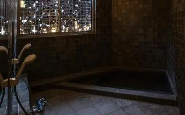 UTSUROI Tsuchiya Annex