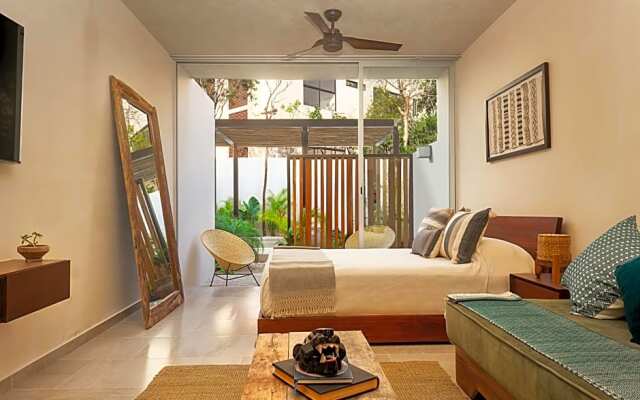 Studio for 3 Casa Azul