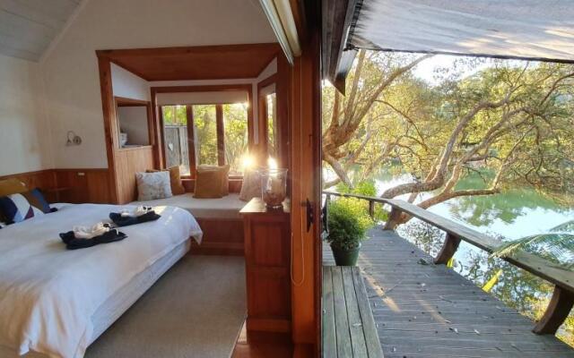 Magic Cottages at Takou River