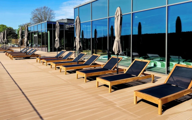 Hotel GLAR Conference & SPA