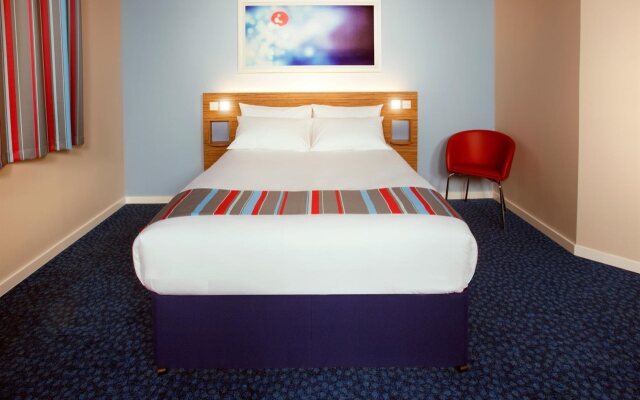 Travelodge Perth Broxden Junction