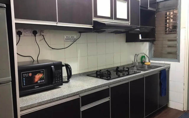 Homestay Fekrifarisha SA