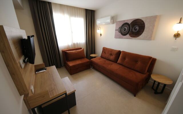 Spilos Gumuldur Hotel