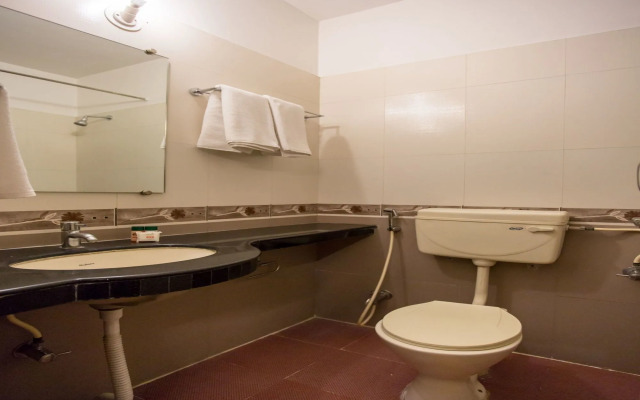 Hotel Eminent By OYO Rooms