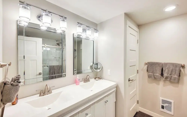 Waterfront Sandpoint Condo: Lake Access!