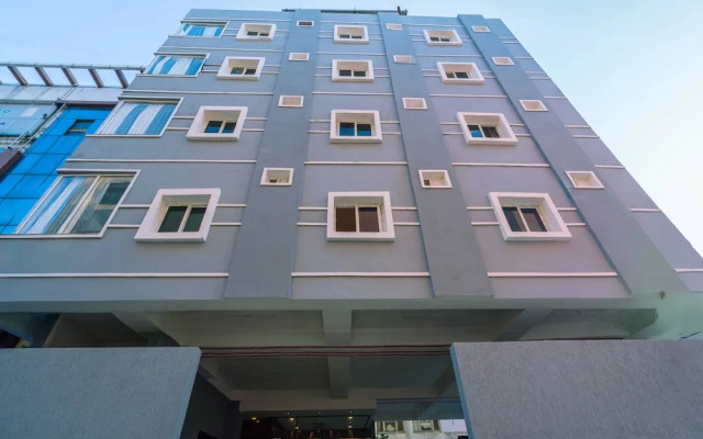 Treebo The Living Tree Khairatabad