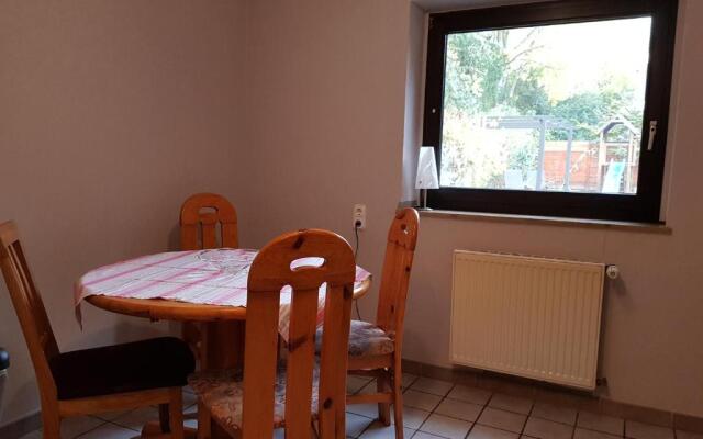 2 Zi-Appartment mit Gartennutzung