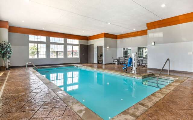 Best Western Plus Coweta's 1st Hotel