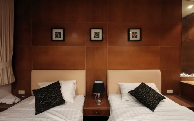 Dojo Pool Villa Beachfront