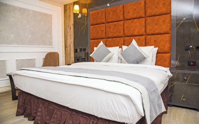 McDons Skye Hotel and Suites