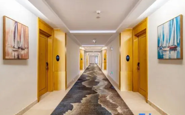 Shimao City Boutique Hotel
