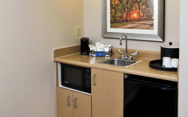 Hampton Inn & Suites Valdosta/Conference Center