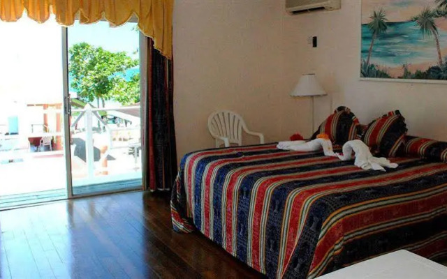 Shields Negril Villas