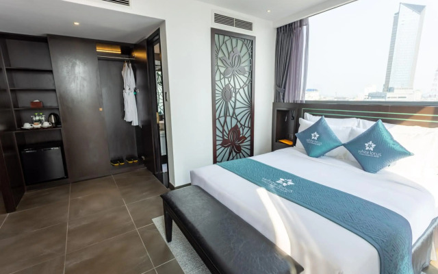 White Lotus Hue Hotel