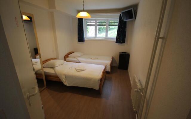 Hotel Abaca
