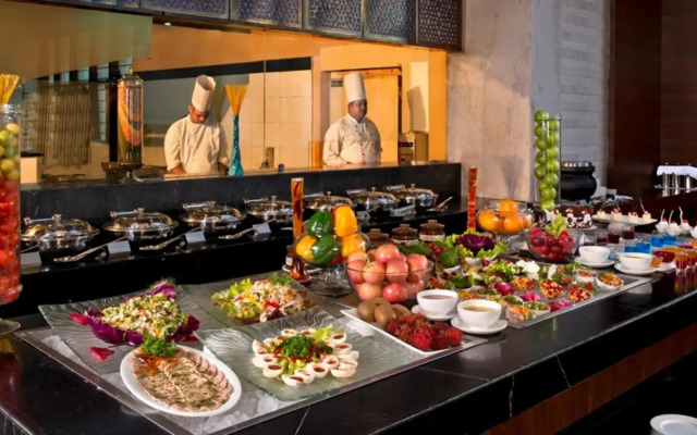 Golden Tulip Lucknow