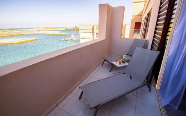 Stunning Sea View Apartments Mina Al Arab