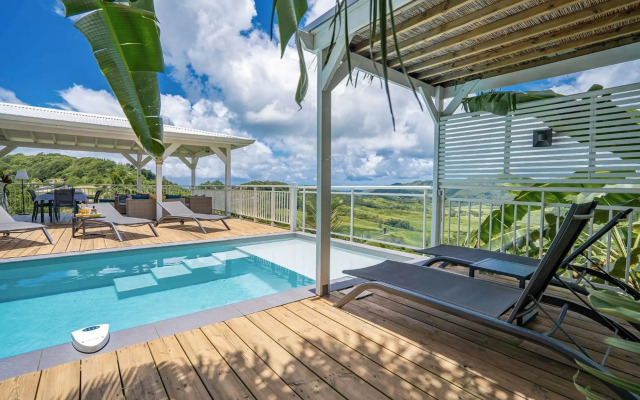 Villa Lanati, 4 ch avec piscine & vue campagne