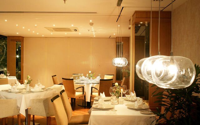 Richmond Nua Wellness -Spa - Adults Only