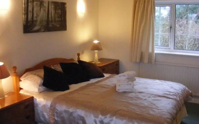 Cherry Tree Lodge
