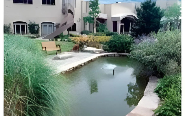 White Oaks Resort & Spa