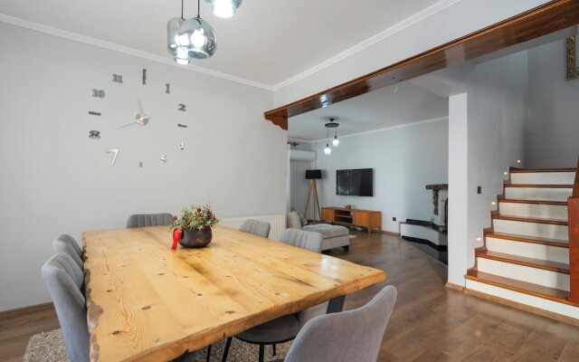 Villa Asli Marmaris (Family only)