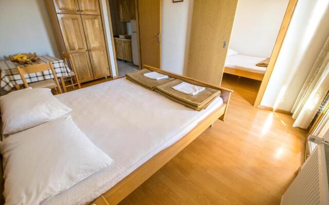Apartments Kika