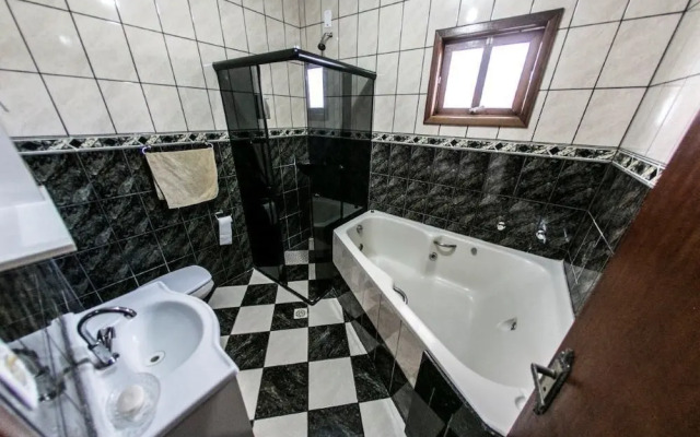 Casa Terceira avenida - 10 pessoas