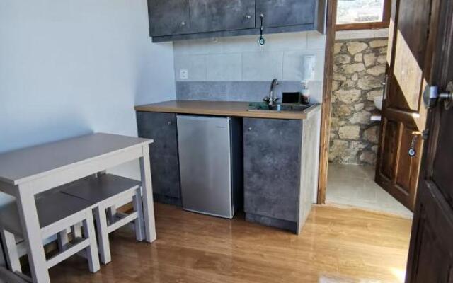 Stella's [bakery] apartment