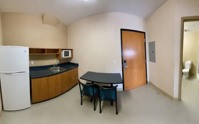Residence & Conference Centre - Ottawa West