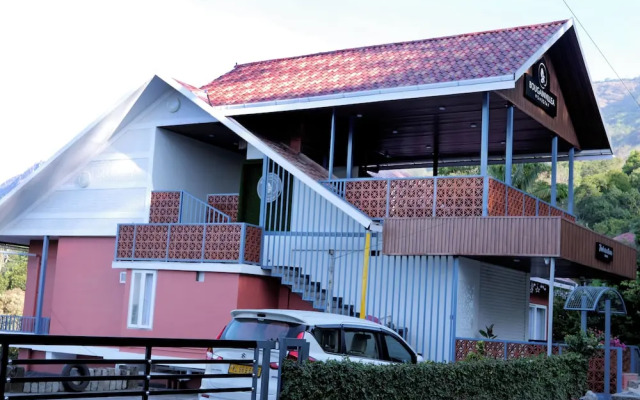 Bougainvillea Homestay Munnar