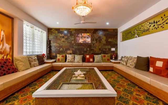OYO 45329 Hotel Shreemaya