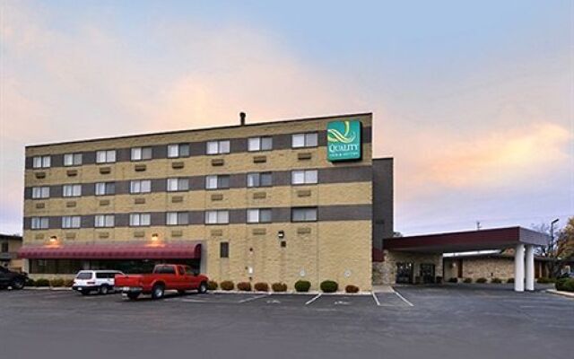 Quality Inn and Suites Beaver Dam