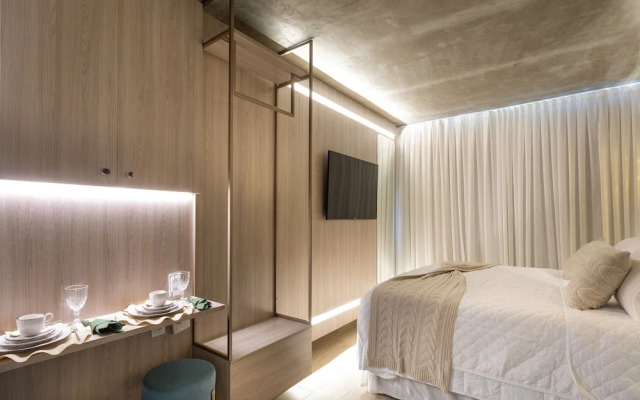 Setai Yacht By Day by Day