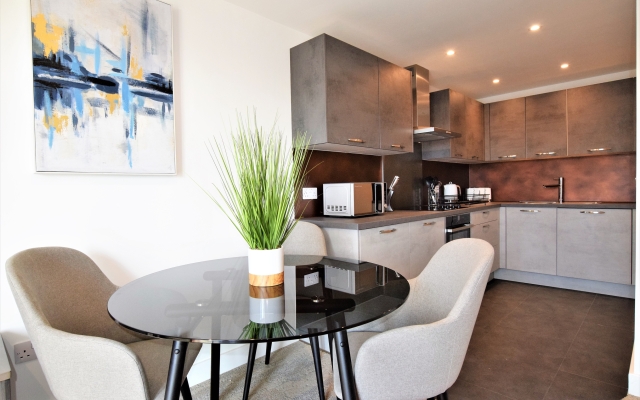 Your Apartment Brunel Loft - No.1