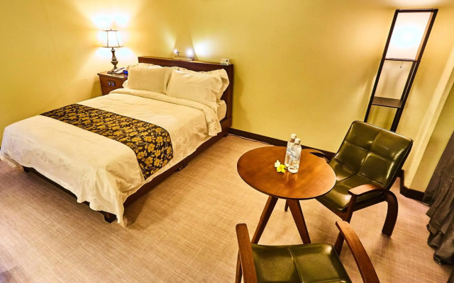 Serenti Hotel
