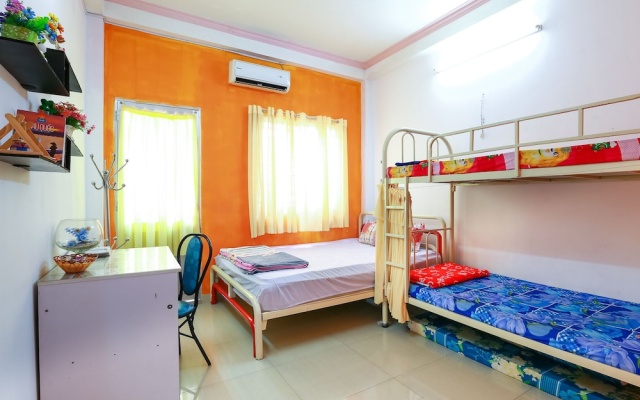 Color Hostel – Guest Rooms – Ho Chi Minh City