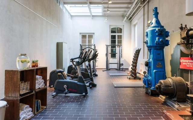 B2 Boutique Hotel and Spa