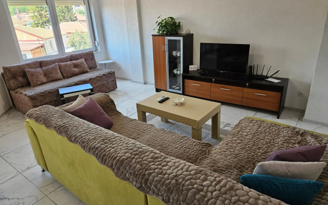 Xxl Apartament City Centar