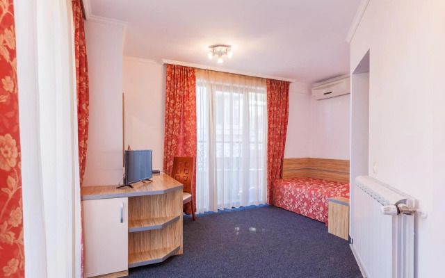 Hotel Opera