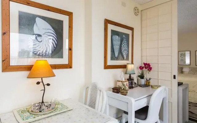 Private Vacation Rental by Aloha Waikiki Condo