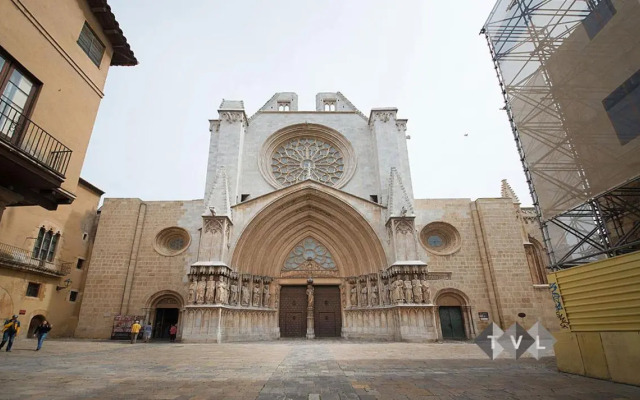 TH143 Studio Old Town