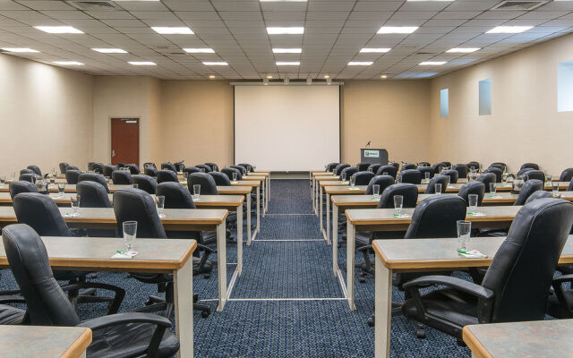 Holiday Inn Taunton-Foxboro Area